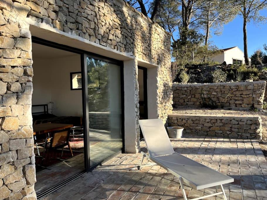 Au Cabanon Villa Pourrieres Exterior photo